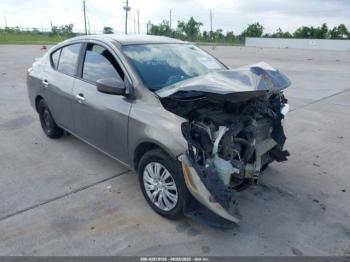  Salvage Nissan Versa