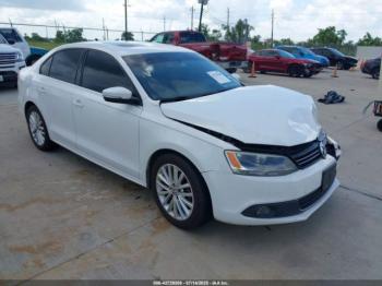  Salvage Volkswagen Jetta
