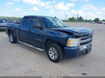  Salvage Chevrolet Silverado 1500