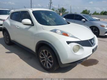  Salvage Nissan JUKE