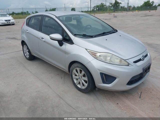  Salvage Ford Fiesta