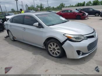  Salvage Toyota Avalon