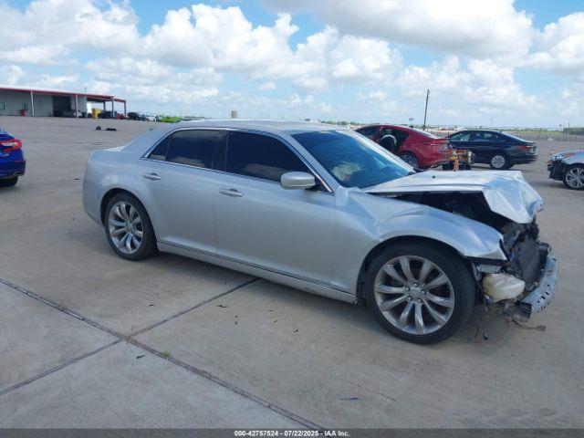  Salvage Chrysler 300