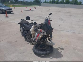  Salvage Ducati Desert X