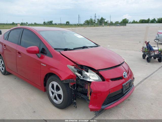  Salvage Toyota Prius