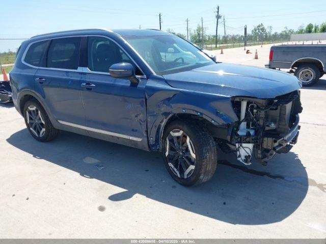  Salvage Kia Telluride