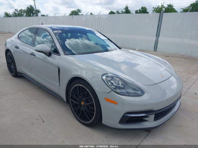  Salvage Porsche Panamera