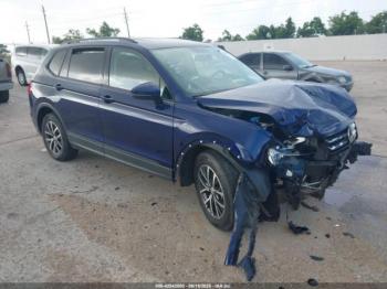  Salvage Volkswagen Tiguan
