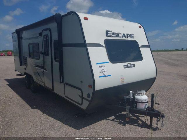  Salvage K-z Inc Travel Trailer