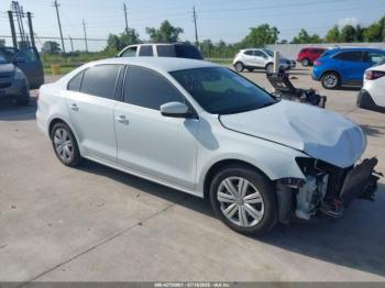  Salvage Volkswagen Jetta