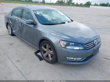  Salvage Volkswagen Passat