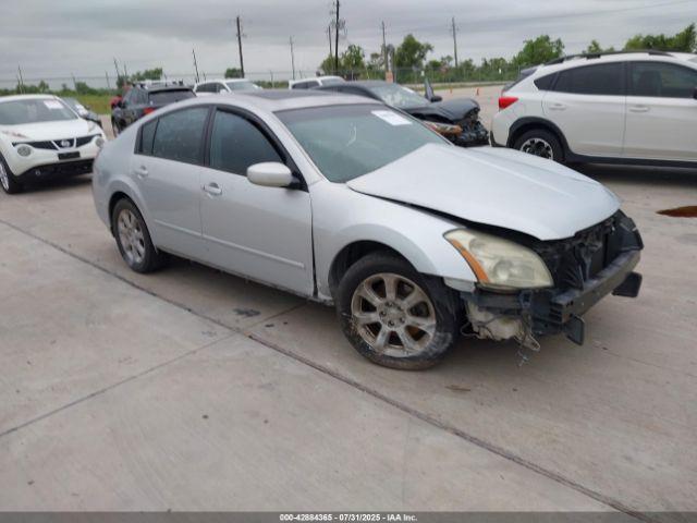  Salvage Nissan Maxima