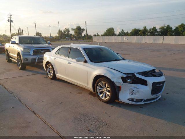  Salvage Chrysler 300