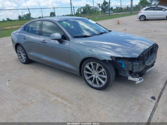  Salvage Volvo S60