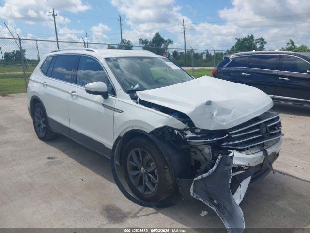  Salvage Volkswagen Tiguan