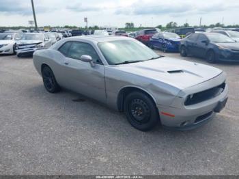  Salvage Dodge Challenger