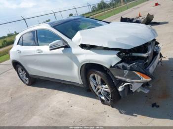  Salvage Mercedes-Benz GLA
