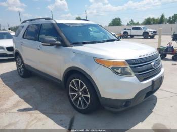  Salvage Ford Explorer