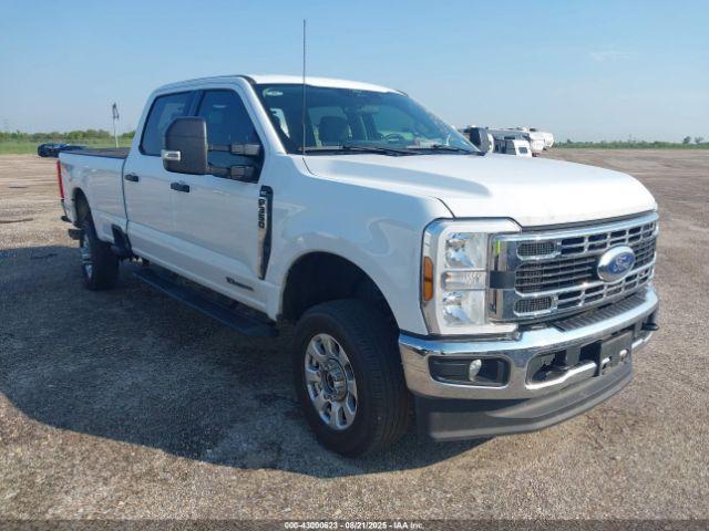 Salvage Ford F-350