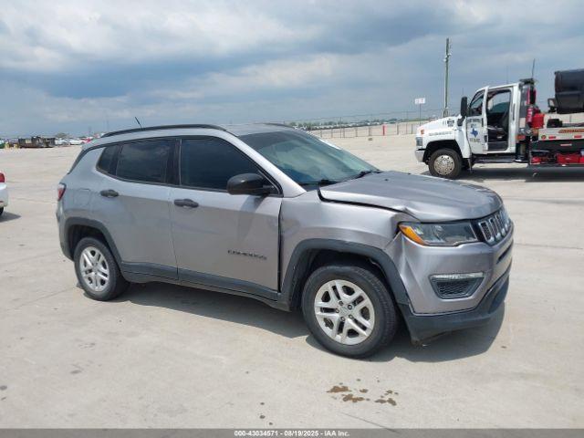  Salvage Jeep Compass