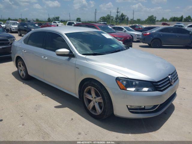  Salvage Volkswagen Passat