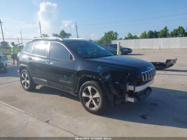  Salvage Jeep Cherokee