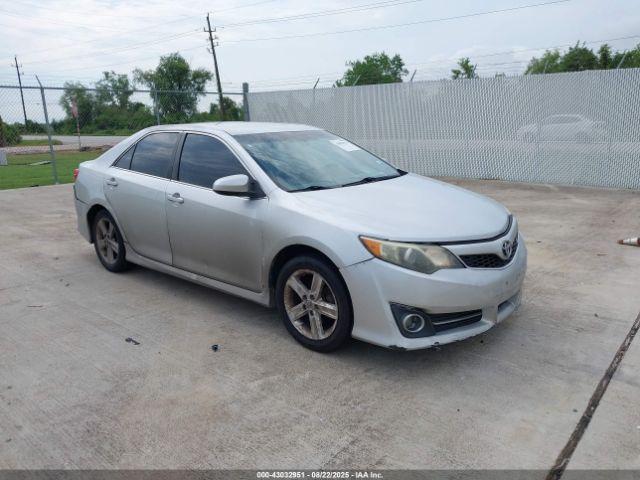  Salvage Toyota Camry