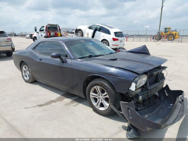  Salvage Dodge Challenger