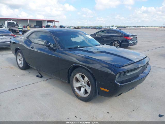  Salvage Dodge Challenger