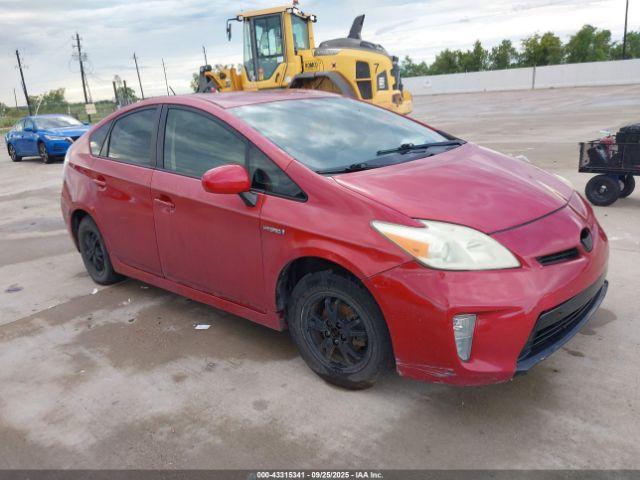  Salvage Toyota Prius