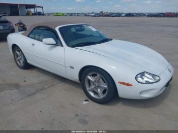  Salvage Jaguar Xk8