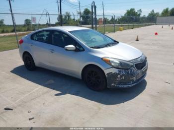  Salvage Kia Forte