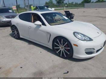  Salvage Porsche Panamera