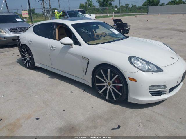  Salvage Porsche Panamera