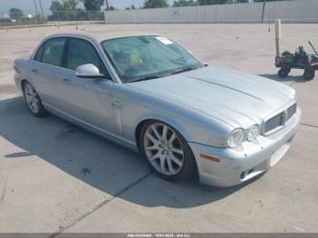  Salvage Jaguar XJ