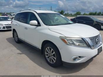  Salvage Nissan Pathfinder