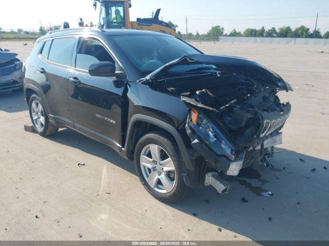  Salvage Jeep Compass