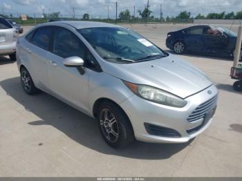  Salvage Ford Fiesta