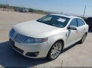 Lincoln MKS Image 10