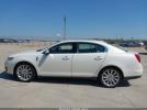 Lincoln MKS Image 7