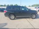 Toyota Highlander Base V6 Image 9
