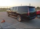 Cadillac Escalade Luxury Image 8