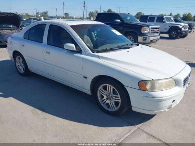  Salvage Volvo S60