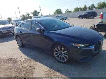  Salvage Mazda Mazda3