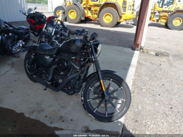  Salvage Harley-Davidson Xl883