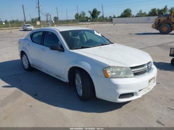  Salvage Dodge Avenger