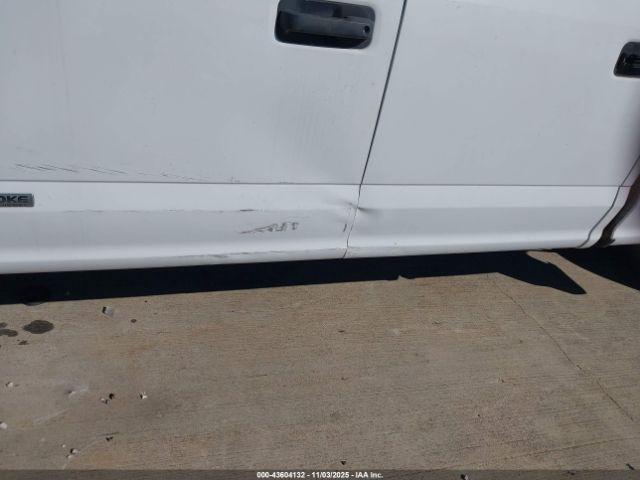 Ford F-350 Xl Image 6