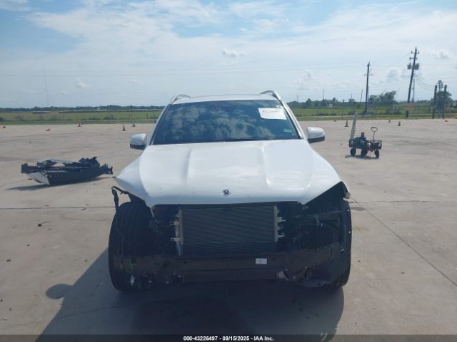 Mercedes-Benz GLE 4matic Image 3