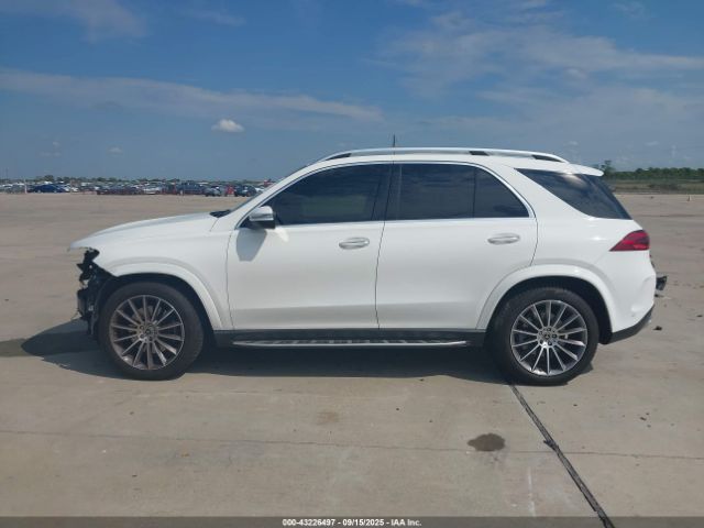 Mercedes-Benz GLE 4matic Image 14