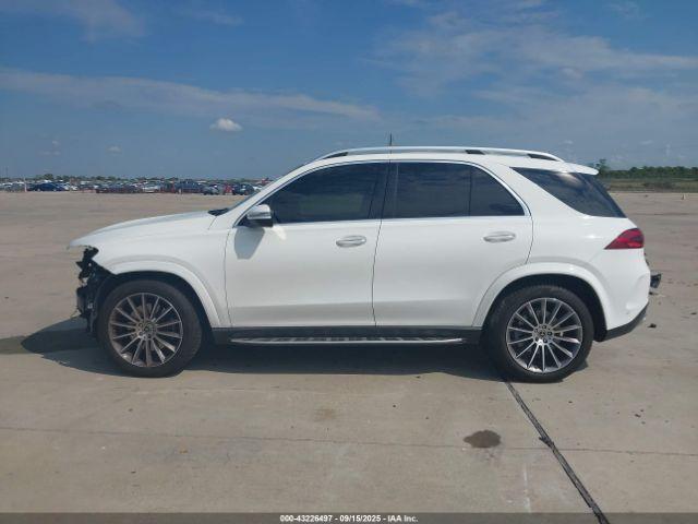 Mercedes-Benz GLE 4matic Image 14